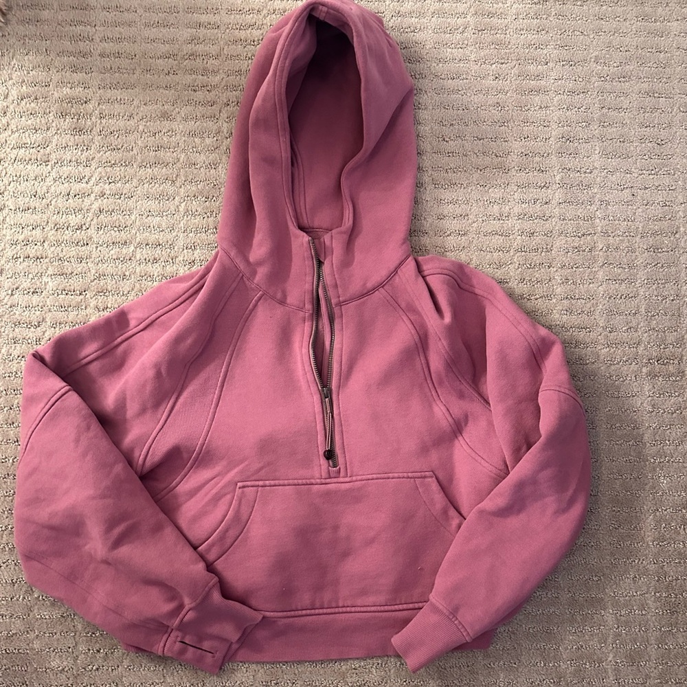 LULULEMON Scuba hoodie size xs/small mauve color -excellent condition!